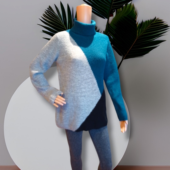 Lily Morgan Women's Turtleneck Color Block Cozy Knit Sweater - Picture 3 of 16